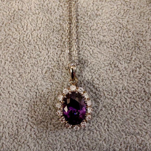 Necklace with silver chain purple gemstone - Picture 4 of 7
